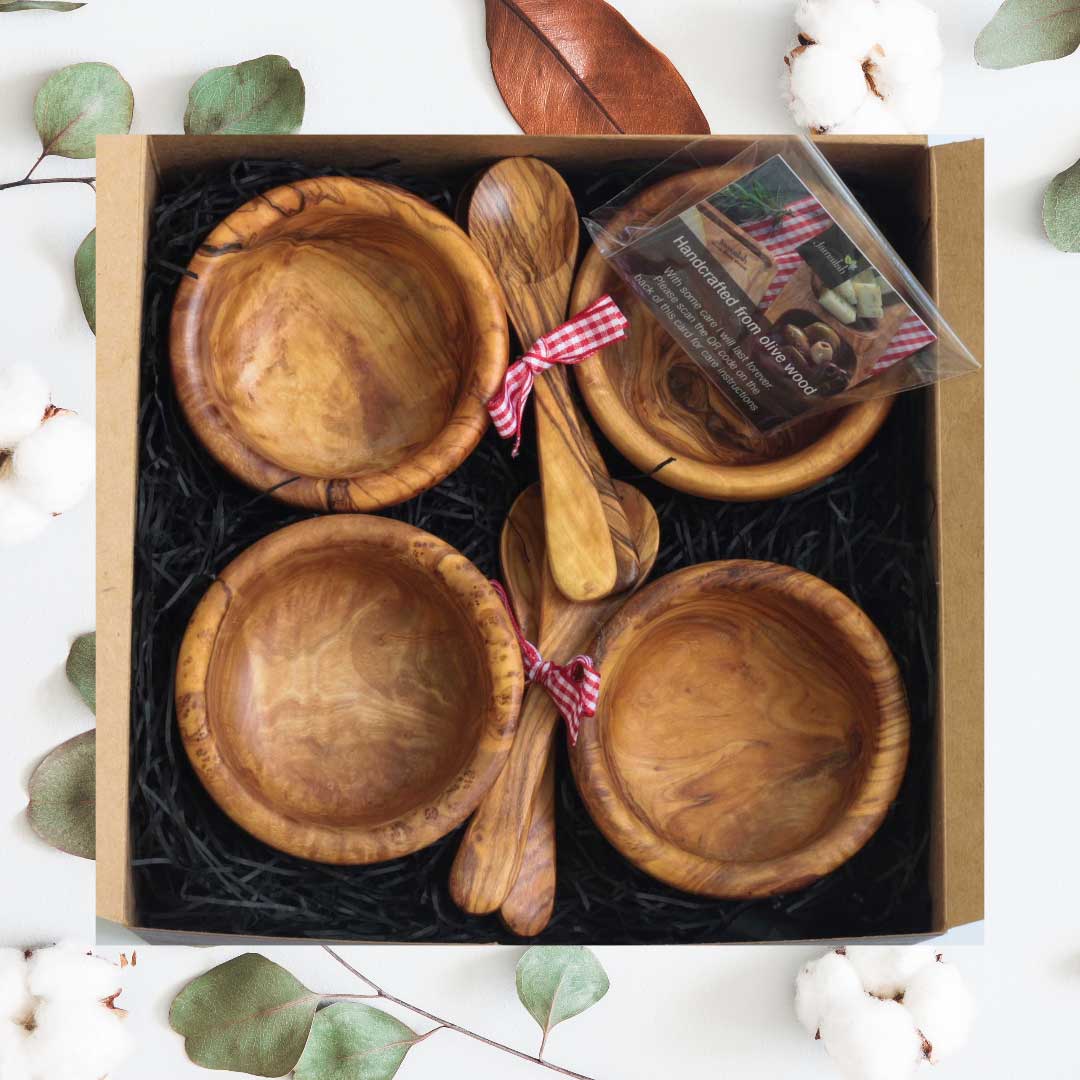 GIFT BOX VALENCIA Charcuterie Tapas Bowls with Spoons (Olive Wood) - Jamailah